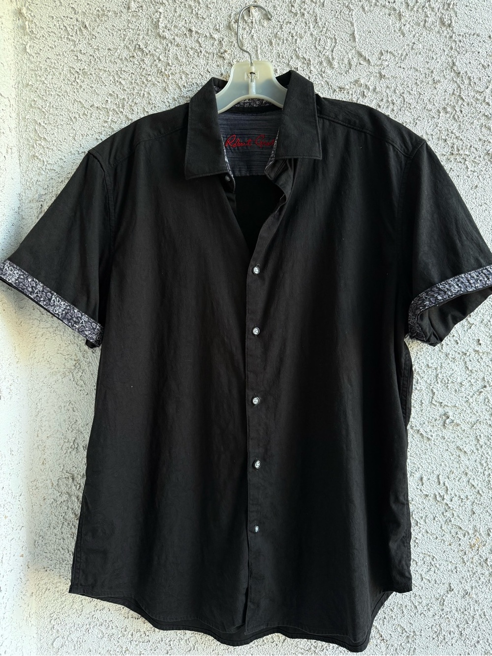 Robert Graham Black Short-Sleeve Button-Down Shirt with Patterned Cuffs